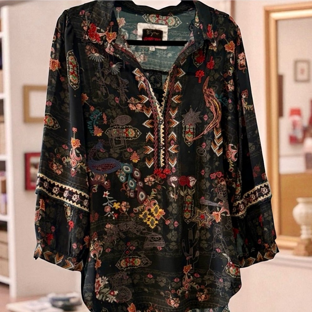Biya JohnnyWas ~ Black Floral Embroidered Blouse 100%Silk. - Picture 7 of 7